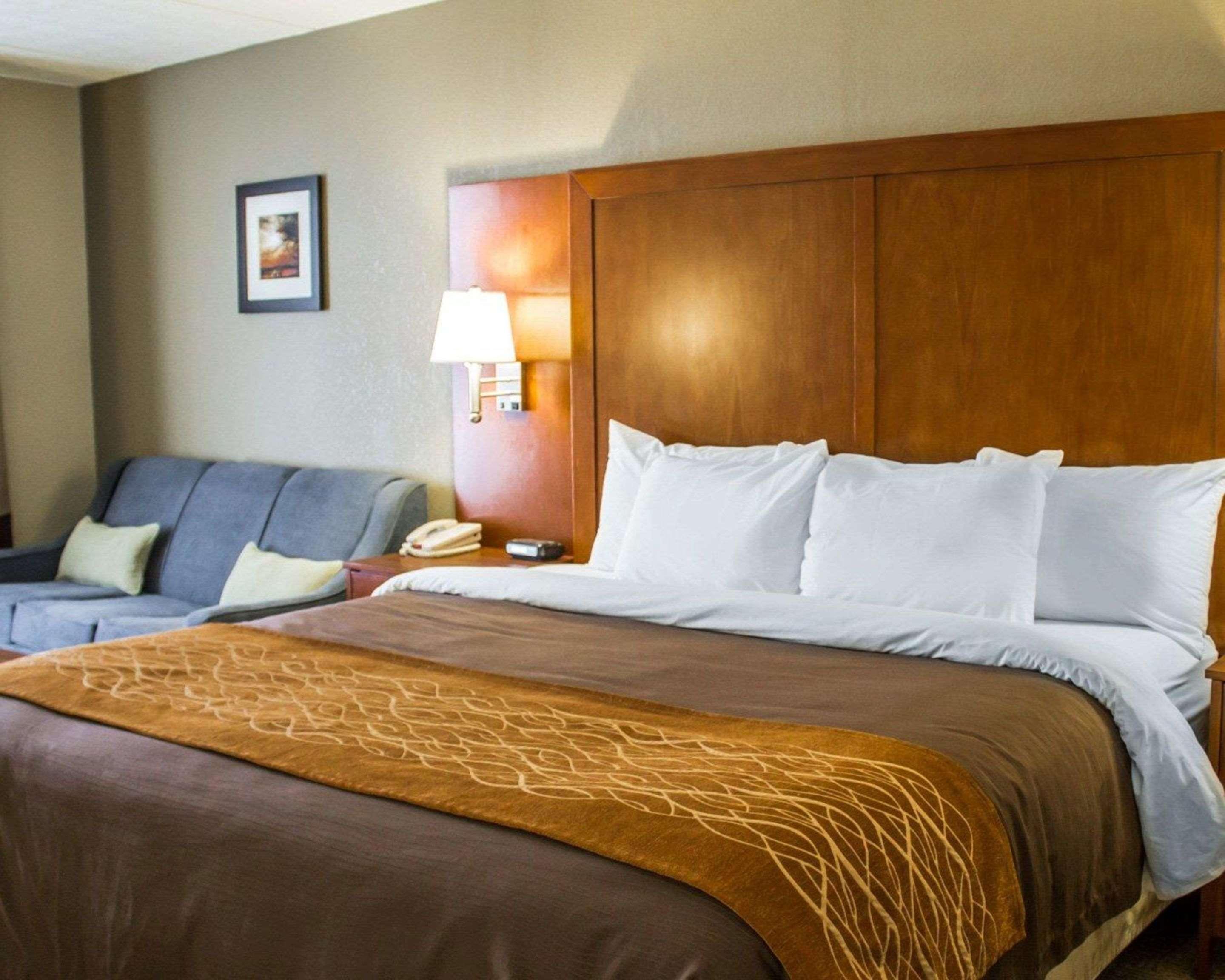 אליאנס Comfort Inn מראה חיצוני תמונה