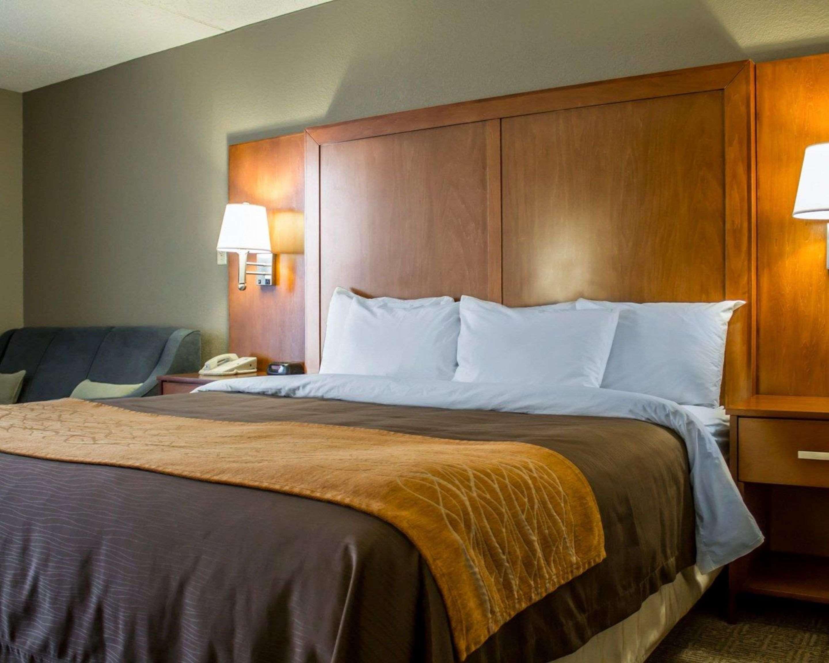 אליאנס Comfort Inn מראה חיצוני תמונה