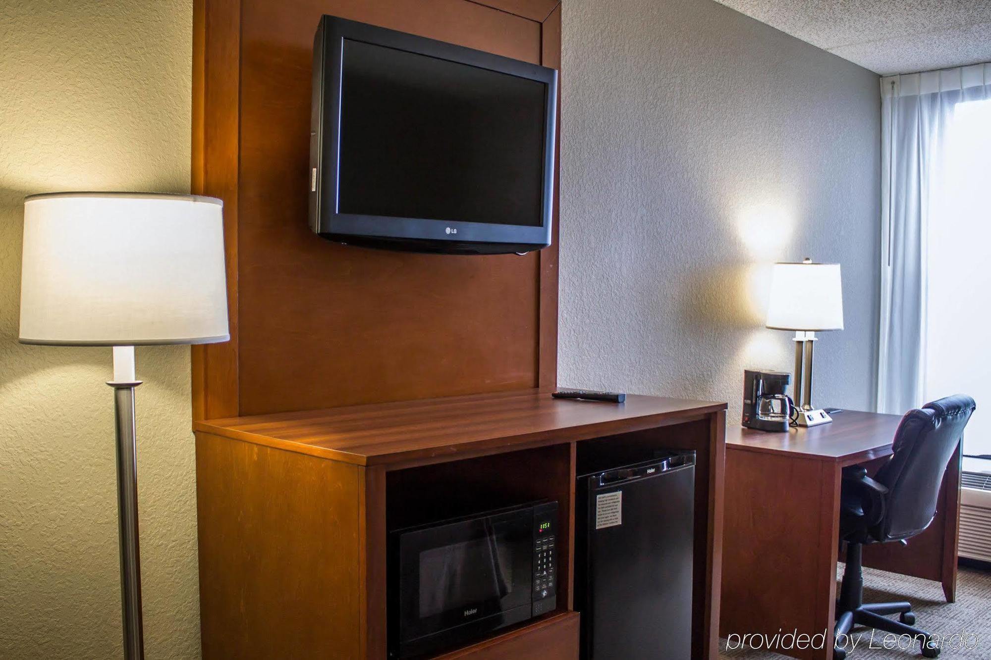 אליאנס Comfort Inn מראה חיצוני תמונה